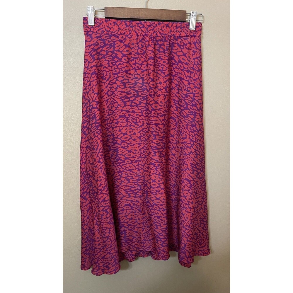 Tucker Women’s Silk Blend Skirt Purple Pink Pattern Size Medium Flirty Flowy